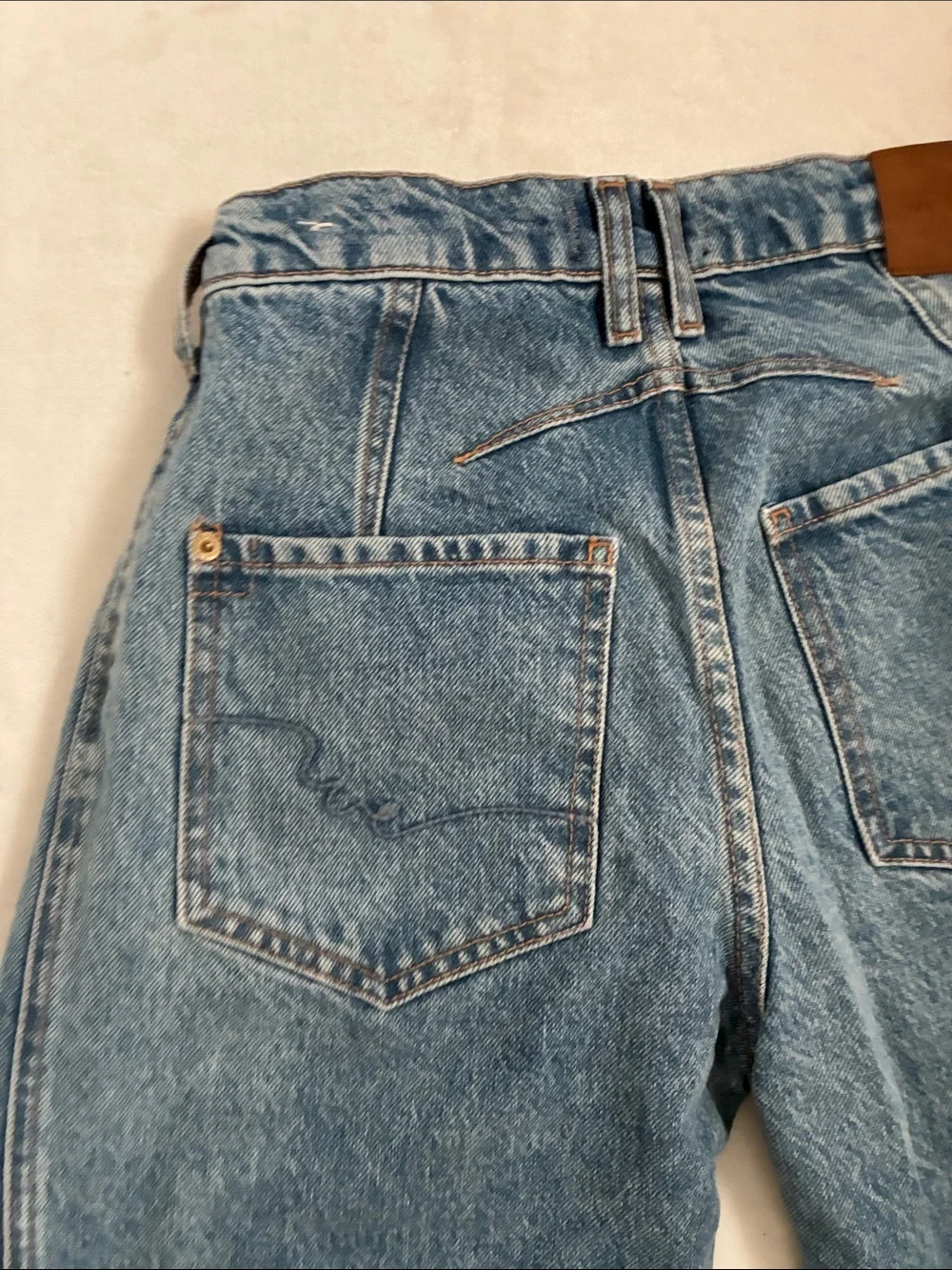 We The Free Barrel Leg Jeans - Picture 6 of 8